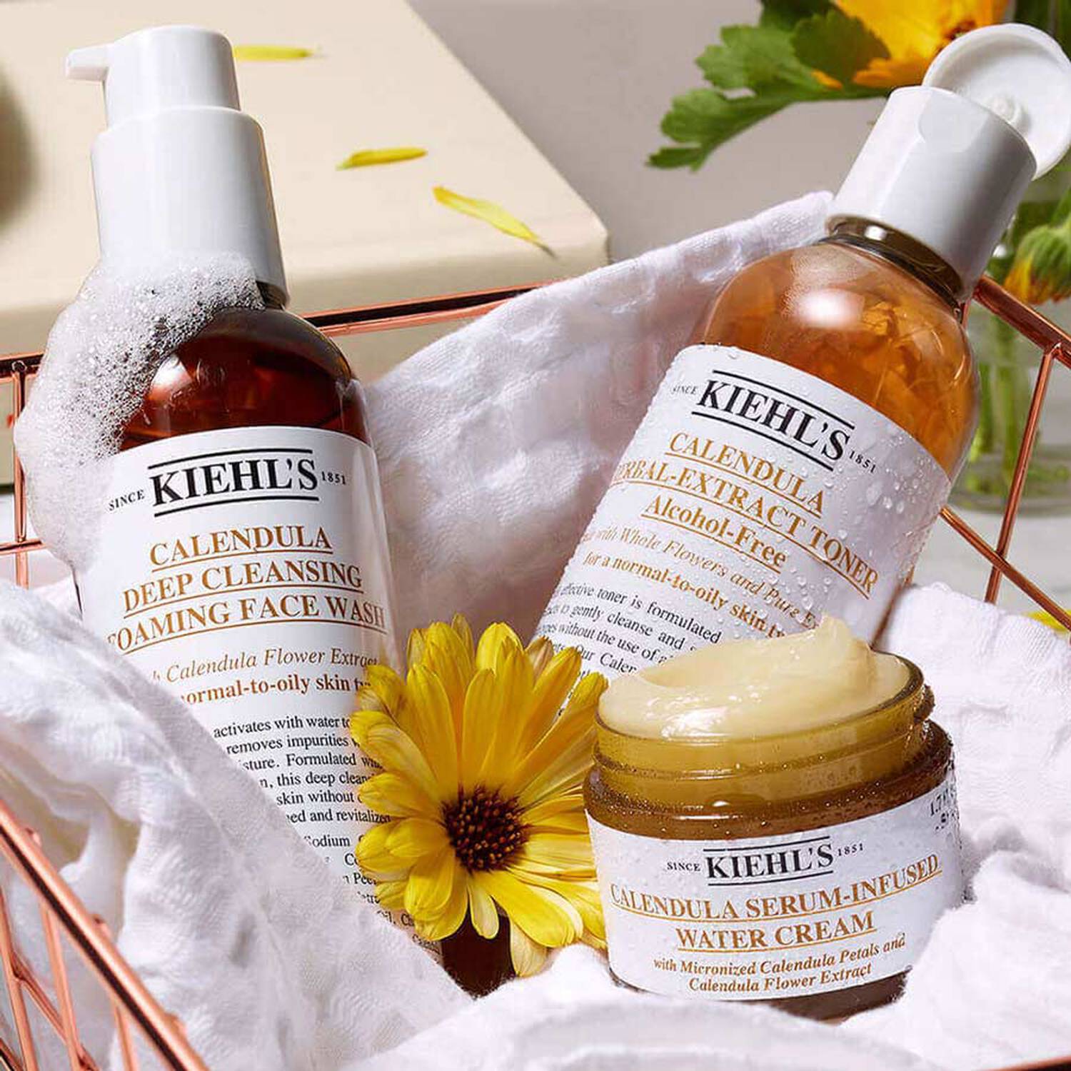 Kiehl's Calendula Deep Cleansing Foaming Face Wash – The Shop at